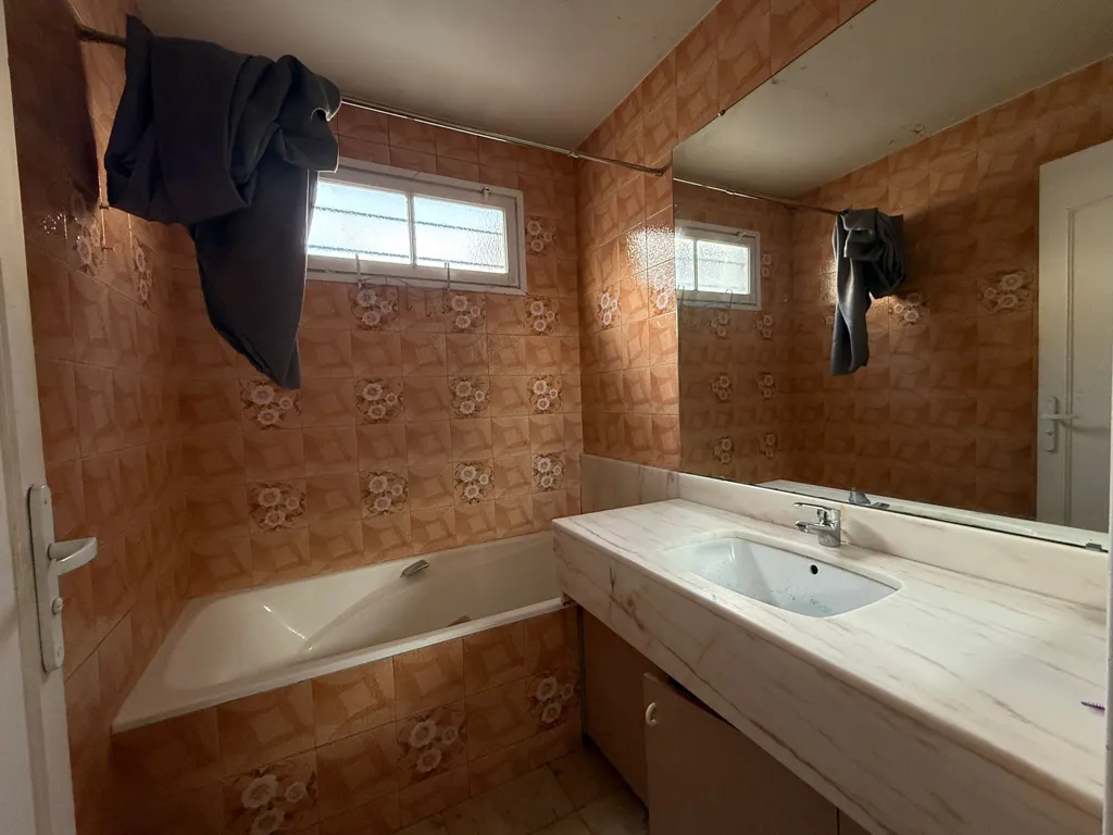 Bagni - Duplex House with Garden near RER E Rosny-sous-Bois