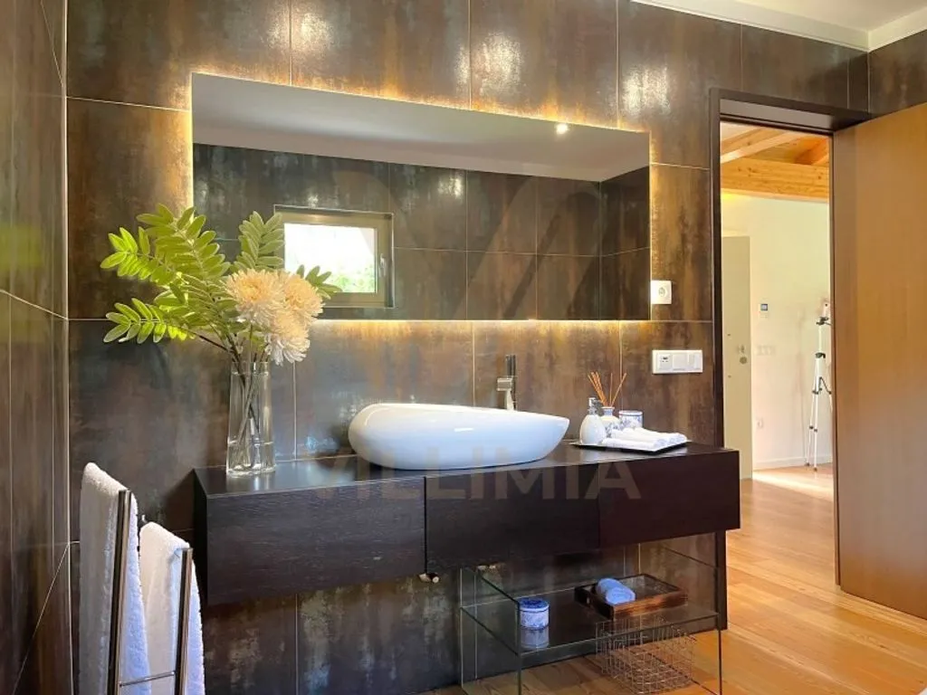 Vannitoad - Rustic-Modern Villa with Pool in Ponte de Lima