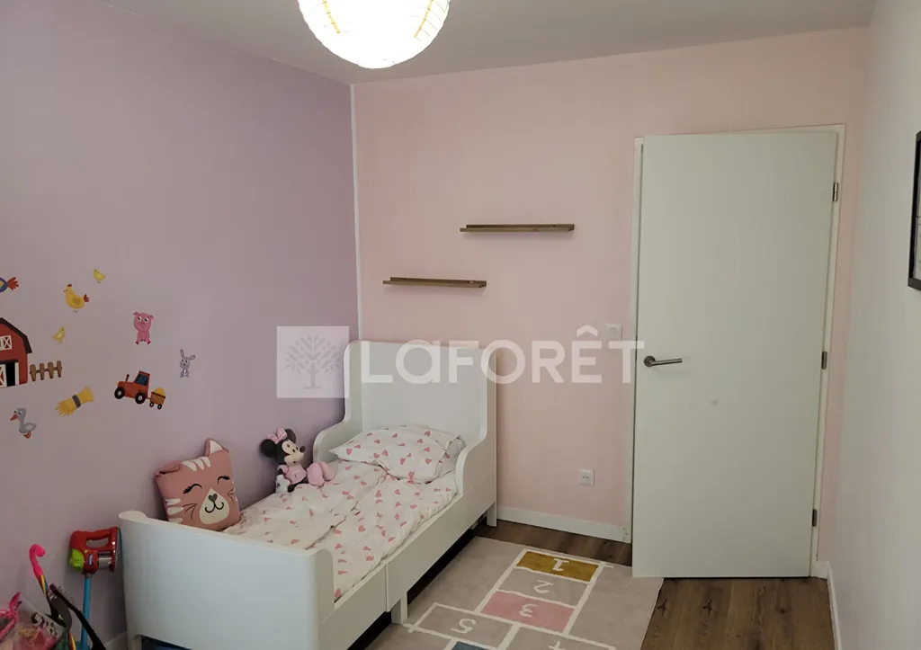 Chambres - Appartement Lumineux avec Balcon à Thiais