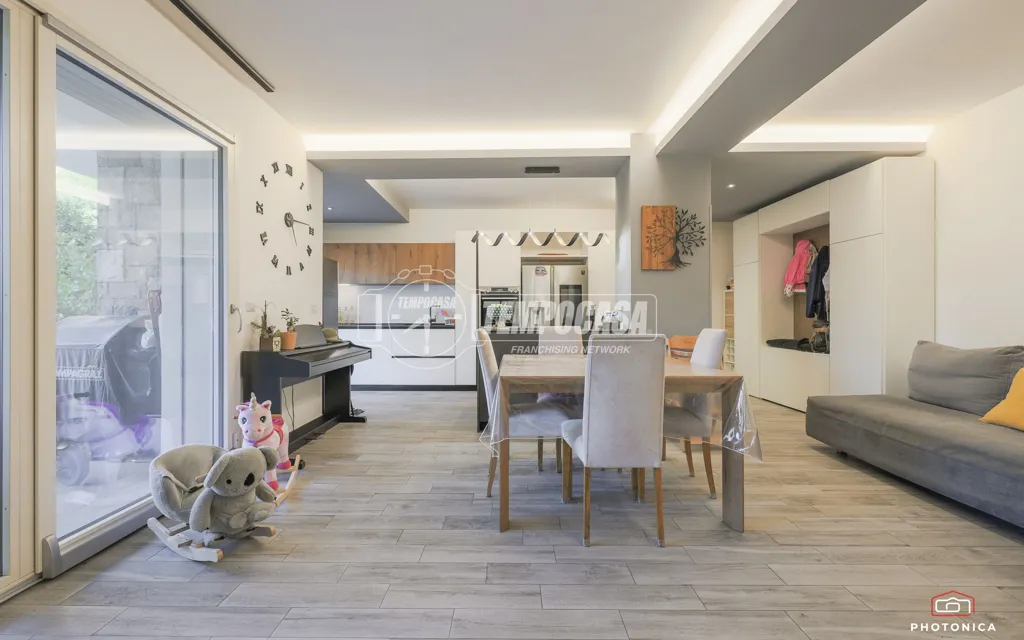 Séjour - Modern Apartment with Private Garden in Bologna