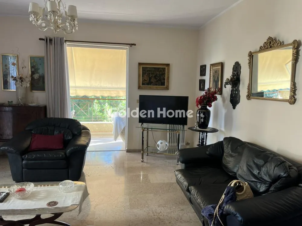Elutuba - Bright Apartment with Balcony in Volos Centre