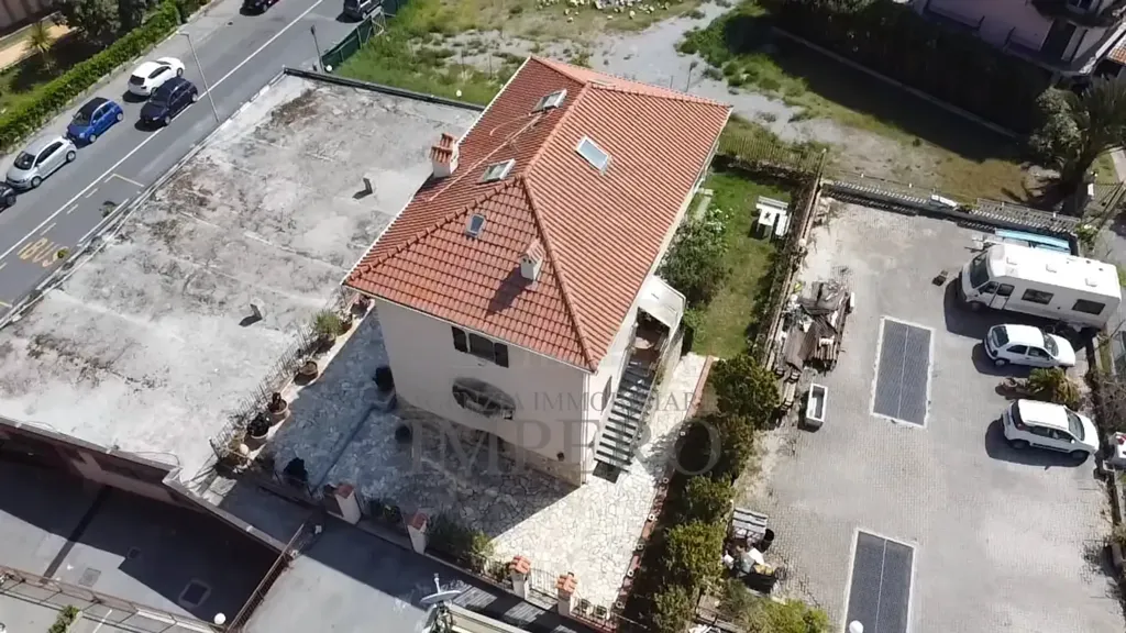 Õhuvaade - Villa with Sea View in Nervia, Ventimiglia