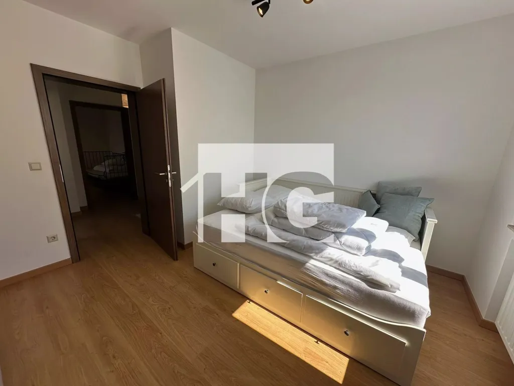 Magamistoad - 2-Bedroom Apartment with Balcony in Berchem