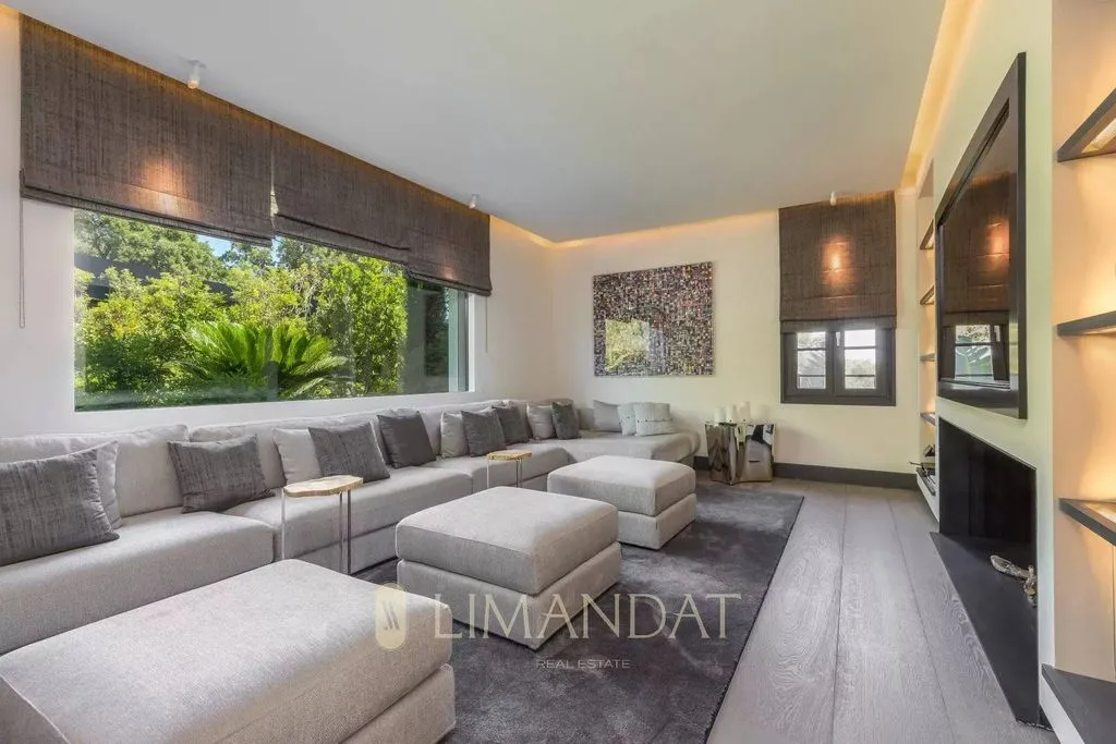 Elutuba - Luxury Villa with Sea View in Grimaud