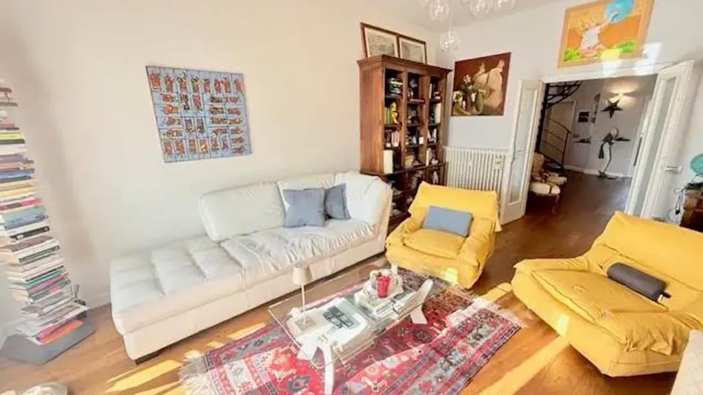 Séjour - Rusticated Penthouse with Views in Florence