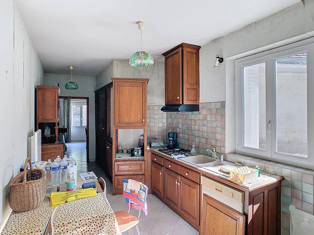 Cuisine - Maison avec Garage et Terrain Constructible près des Commerces