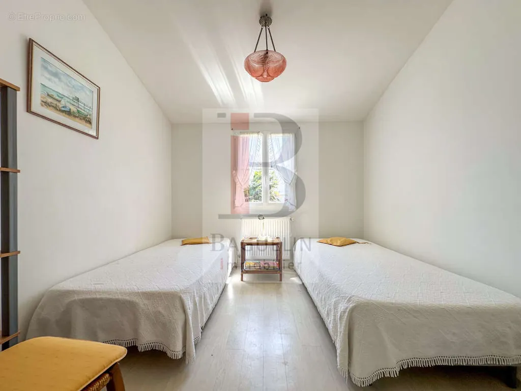 Magamistoad - City Centre House with Terrace in Fouras