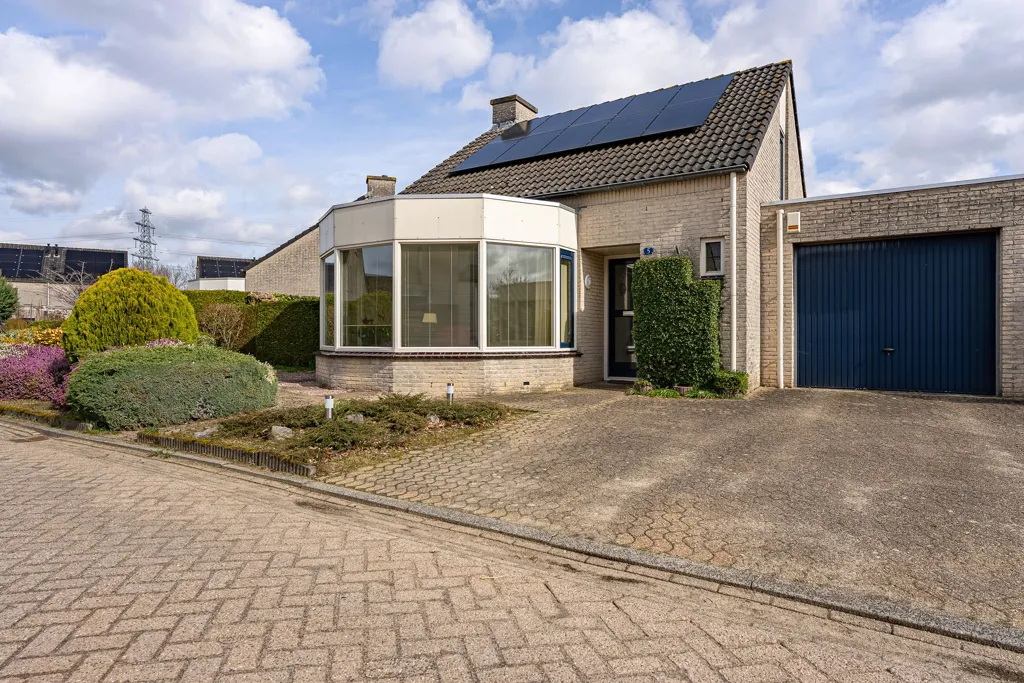 Exterior - 4-room house in Assen