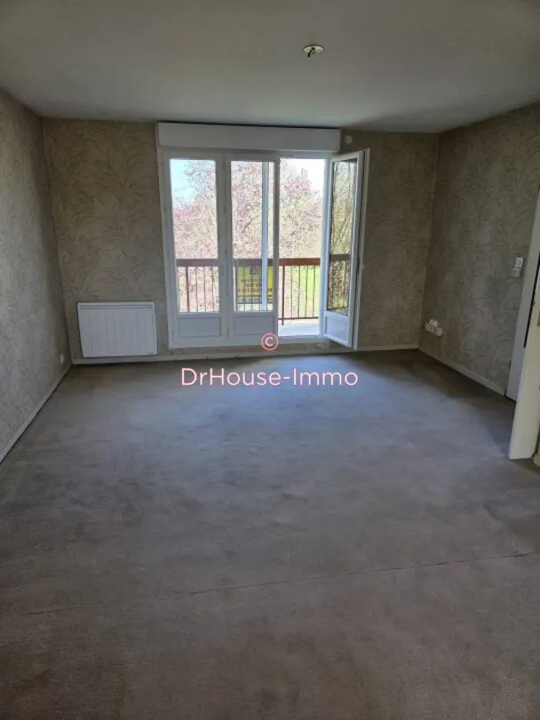 Elutuba - Bright Flat with Balcony in Troyes