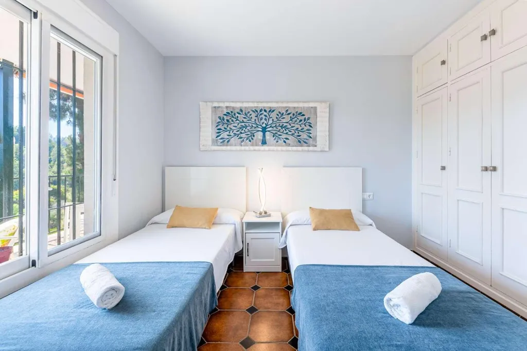 Camere da letto - Seafront Apartment with Terrace in Chaparral, Mijas