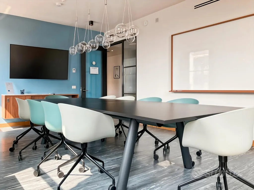Bureau - Private Offices in Torre Velasca, Milan