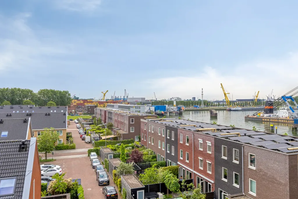3-toaline korter asukohas Rotterdam