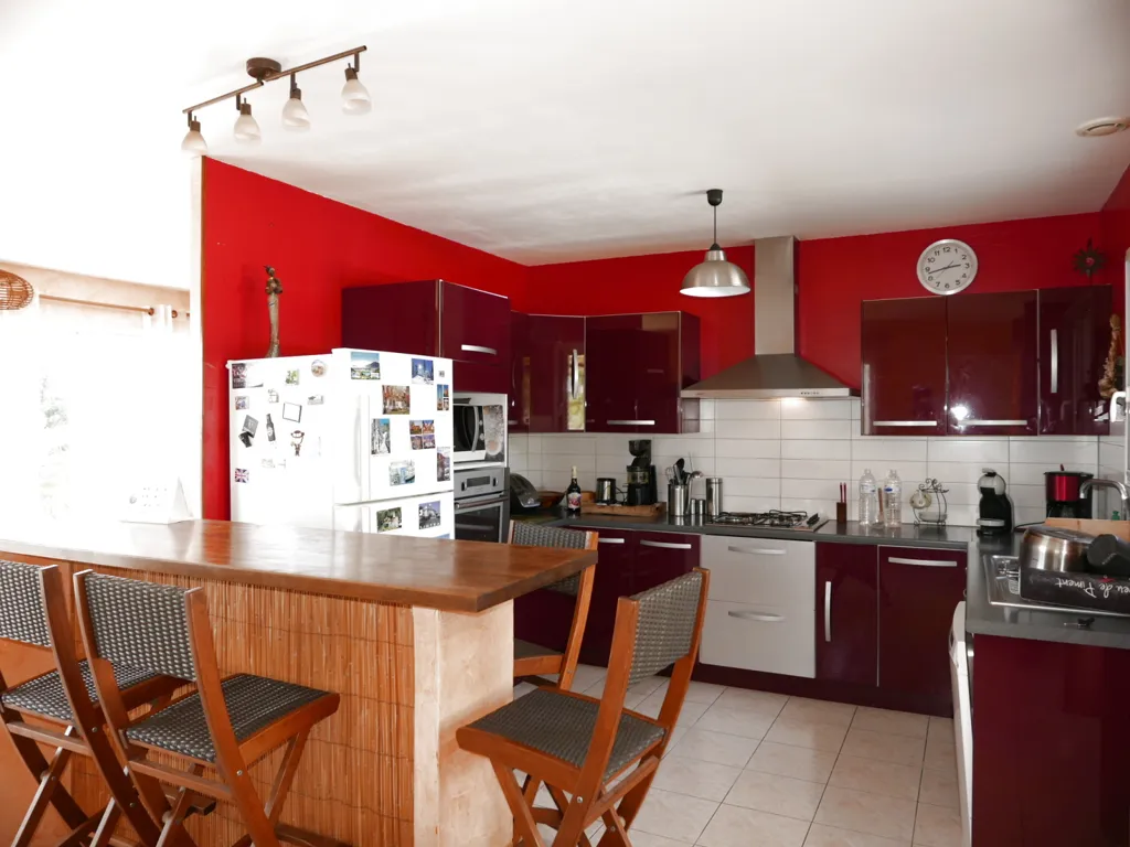 5-room house in Saint-Astier