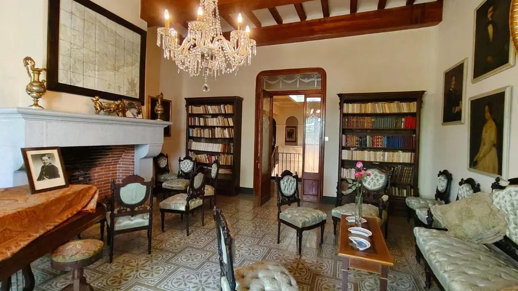 Séjour - Modernist Farmhouse with Pool in Llagostera