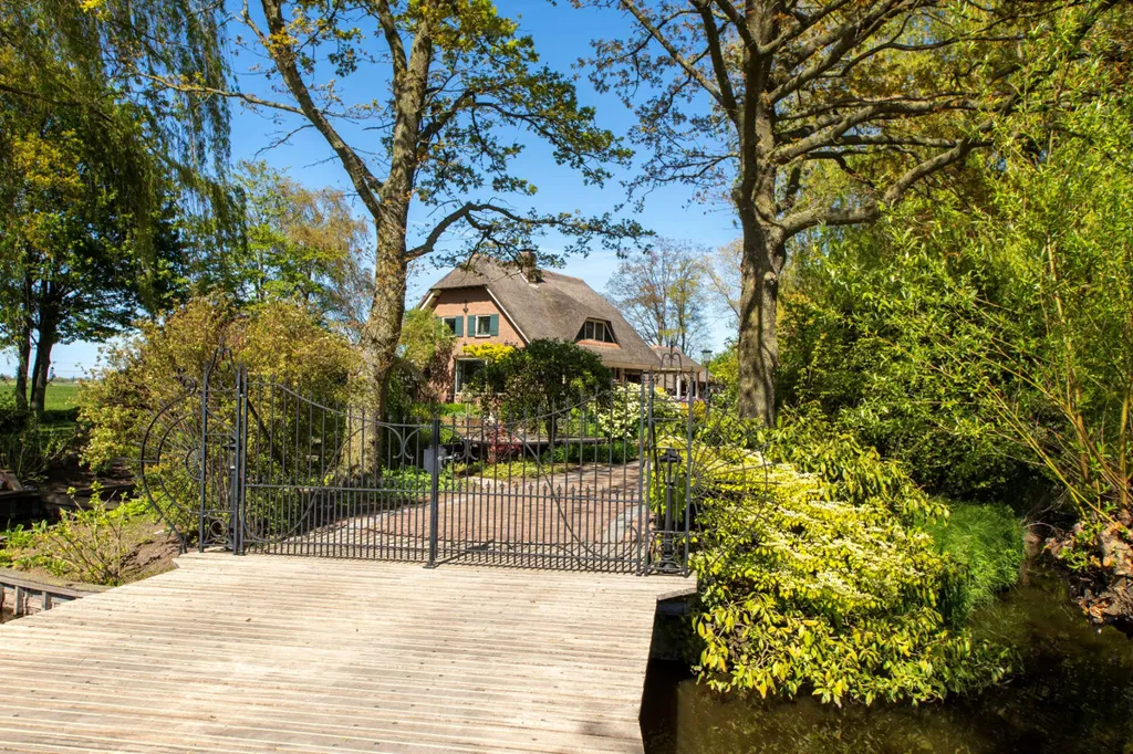 Välivaade - Charming Landhouse with Parkland in Linschoten