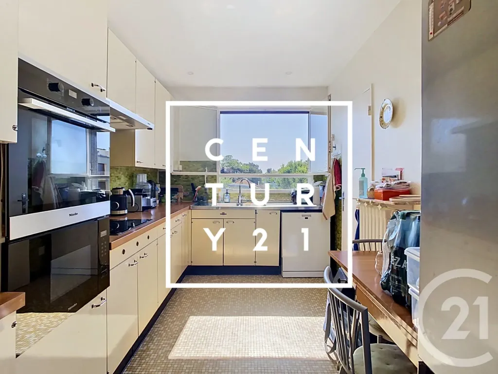 Cucina - 6-Piece Apartment with Balcony in Meudon Centre