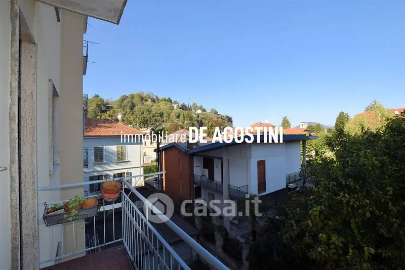 Balcone - Furnished Flat with Balcony in Arona