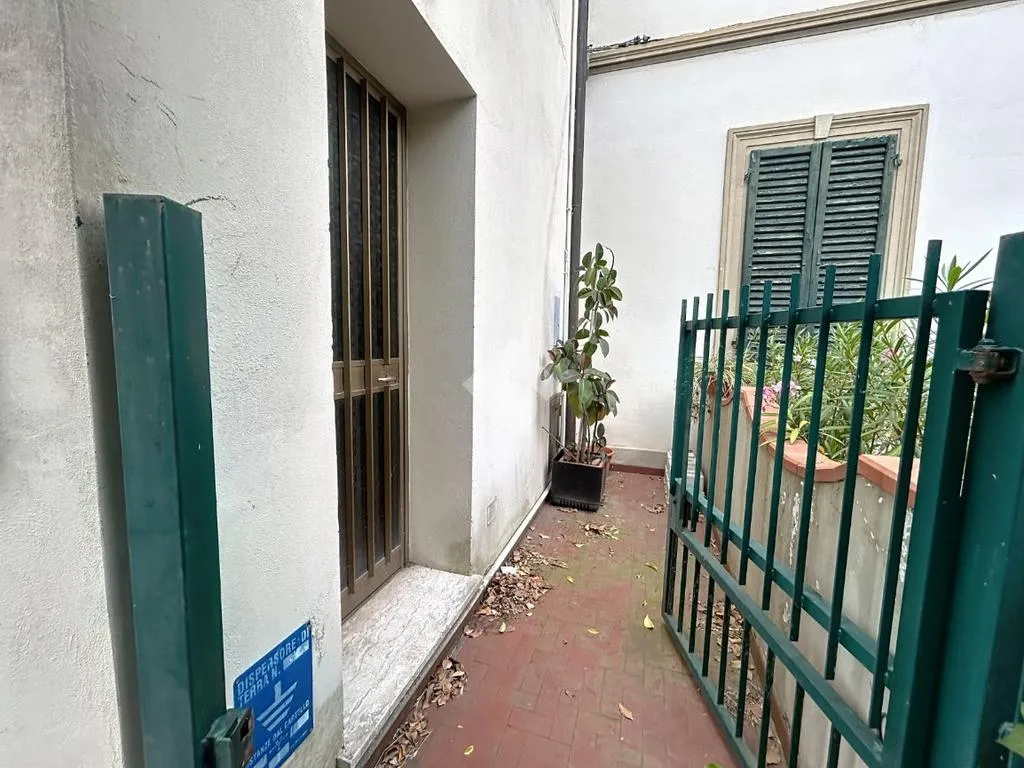 Giardino - Quadrilocale with Private Balcony in Pisa