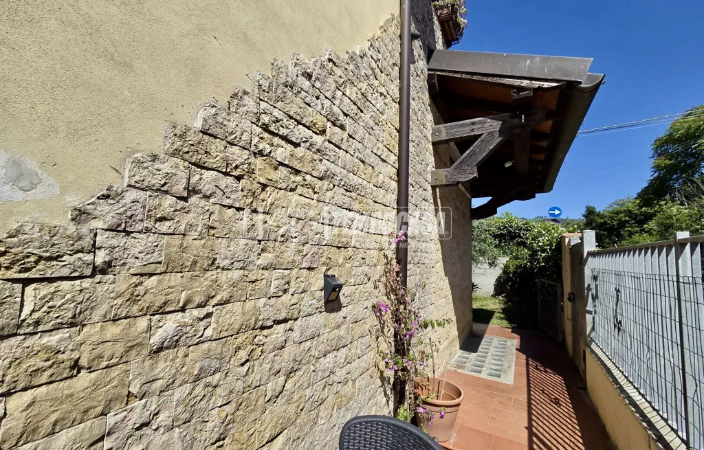Aed - Rustic Villa with Garden in Castagnola, Massa