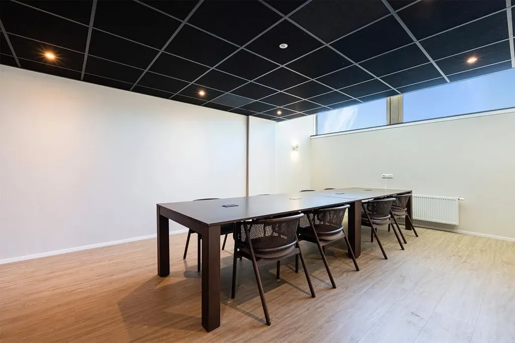 Bureau - Studio with Kitchen in Rotterdam's Centre
