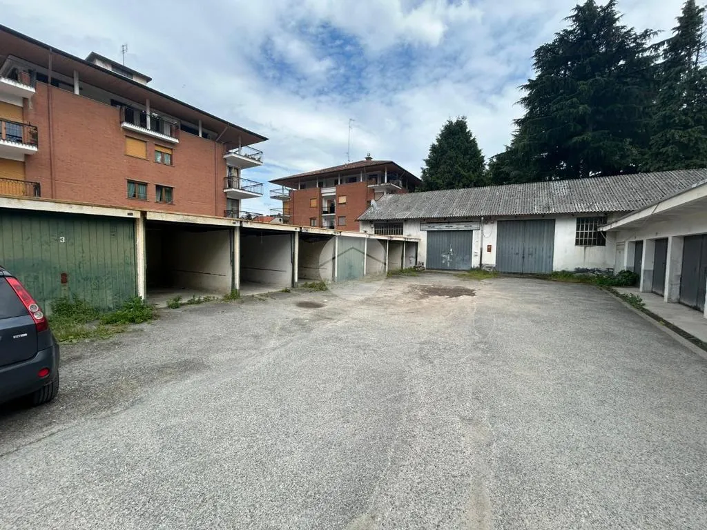 Extérieur - Eight Parking Spaces near Cuorgnè Centre