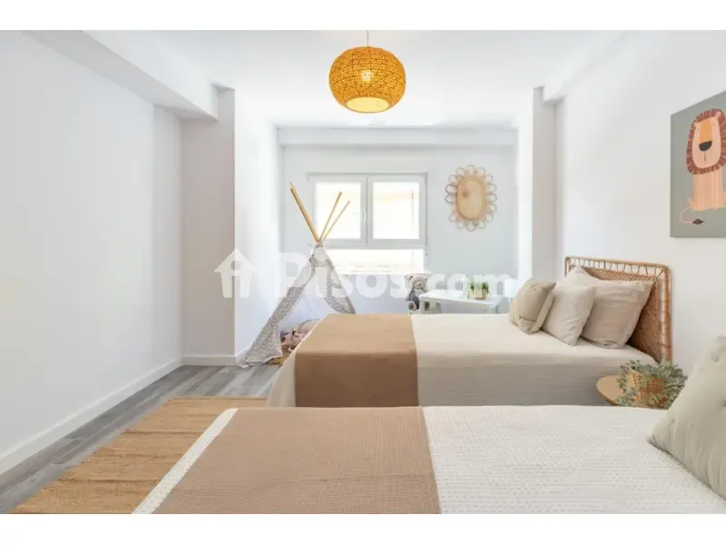 Chambres - Renovated Apartment with Balcony in Benifaió