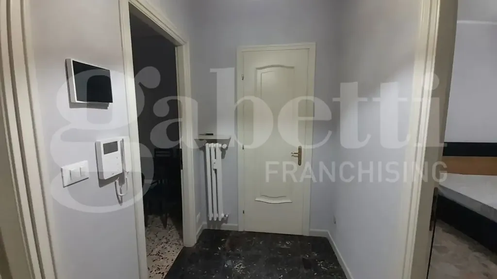 Hallway - Rented Flat with Balcony in Rivoli