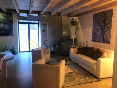 Séjour - Fully Furnished Duplex in Catania's Historic Centre