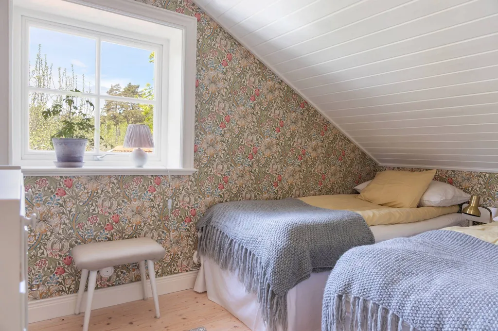 Bedrooms - Holiday Home with Sea View in Norrtälje