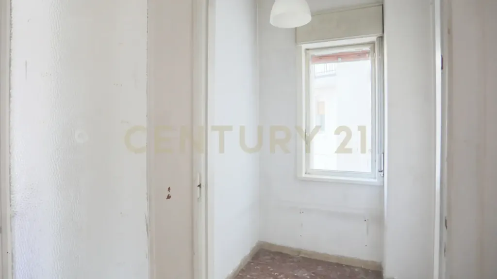 Pièces - Bright Apartment with Balcony in Catania