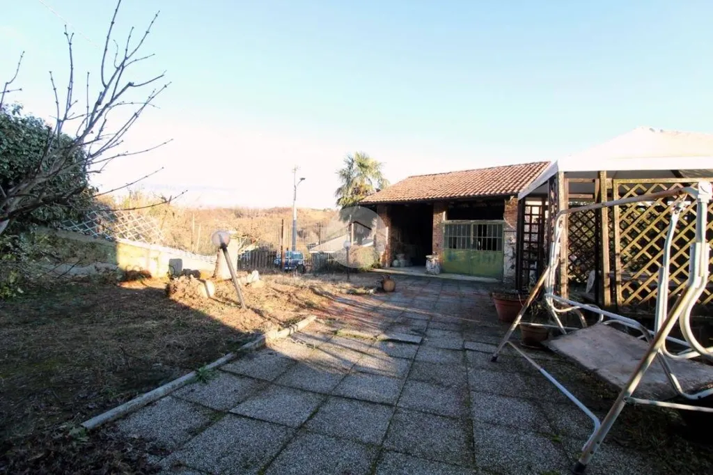 Jardin - Semi-Detached House with Panoramic View in Sommariva Perno