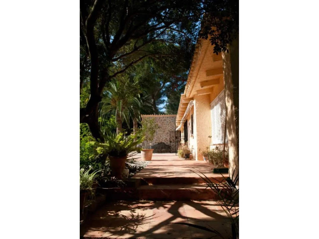 Terrass - Rustic Chalet with Pool in Formentor