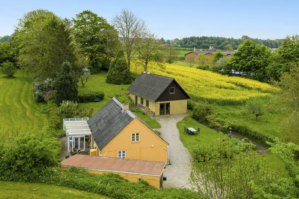 Vue aérienne - Villa with Workshop in Stenstrup