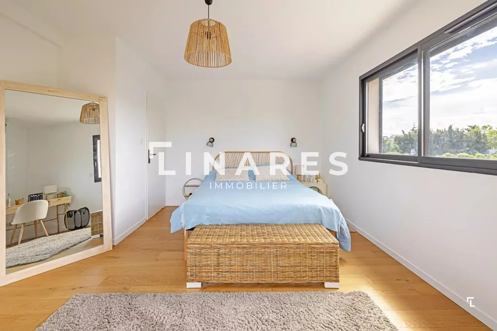Magamistoad - Contemporary Villa with Pool in Eoures
