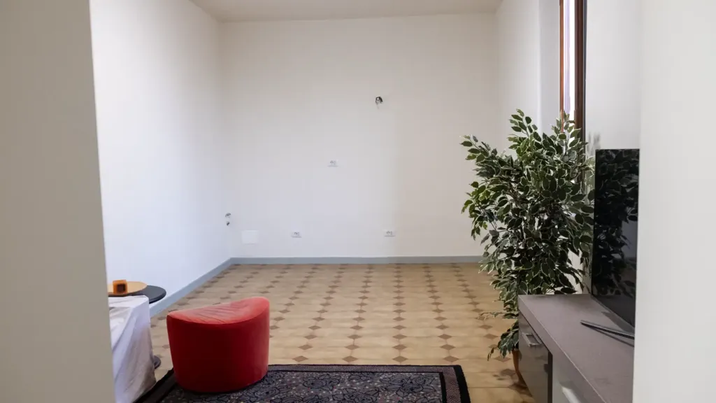 Elutuba - Rearranged Apartment with Balcony in Vigevano