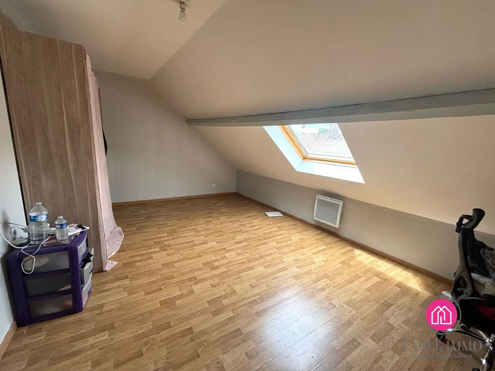 Toad - Triplex Apartment with Balcony in Raismes