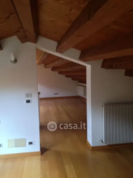 Pièces - Duplex Apartment with Hill View in Conegliano