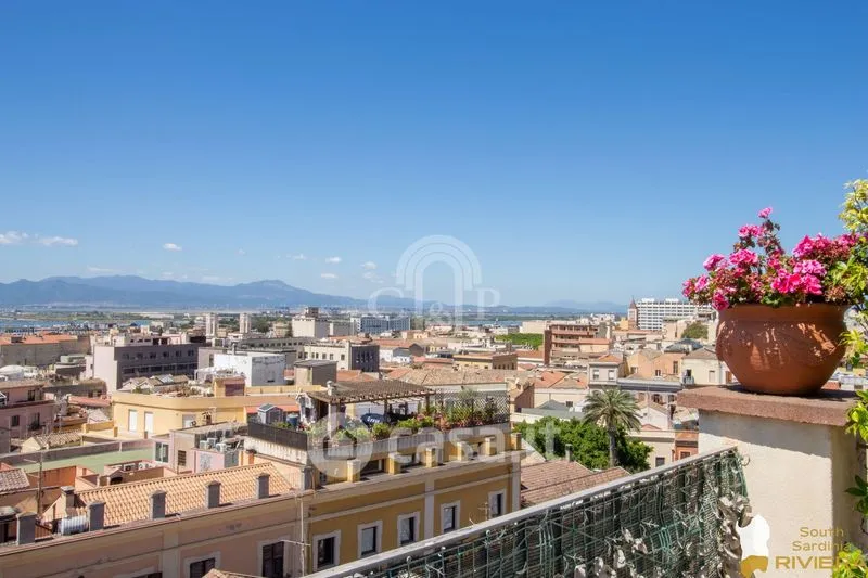 Terrasse - Panoramic Attico with Terrace in Cagliari