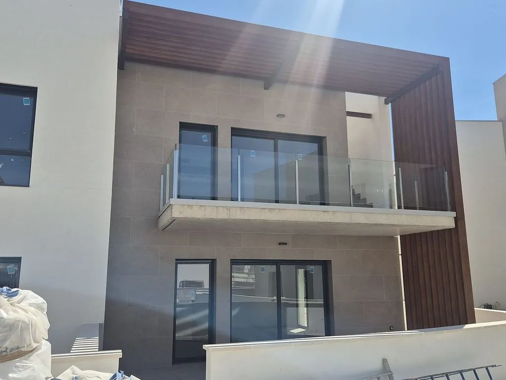 Välivaade - New Flat with Pool in Cambrils