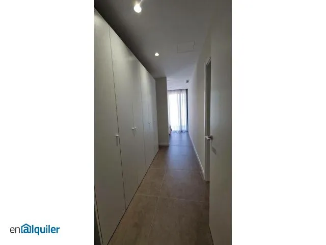 Entrée - Newly Finished Flat with A/C in Vinalesa