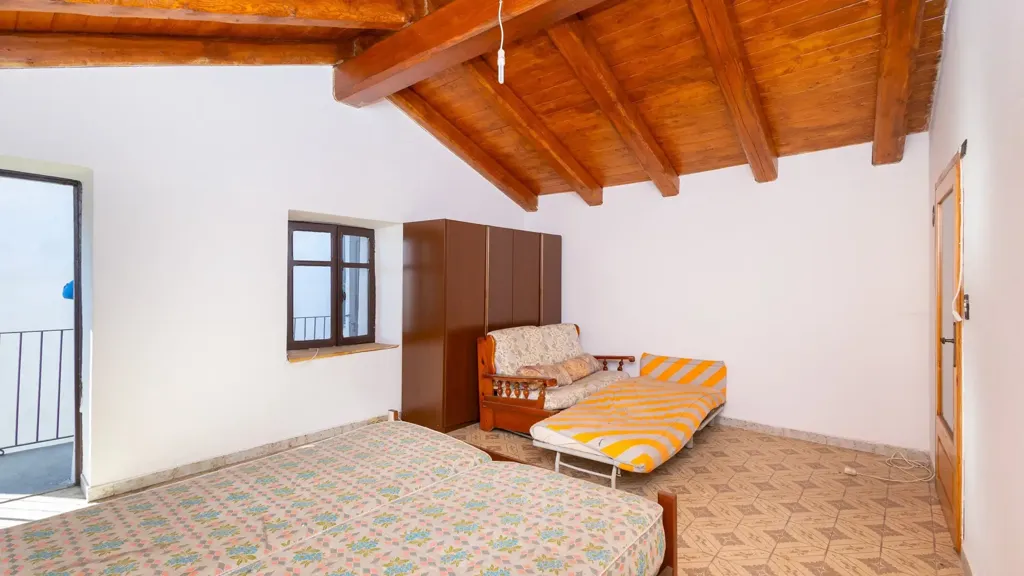 Chambres - Restructured House in Frassino Centre