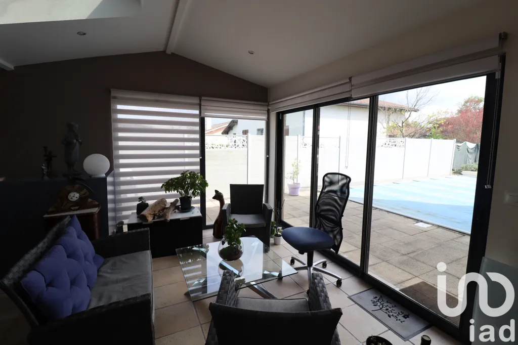 Terrazza - Stone House with Pool in Lormont