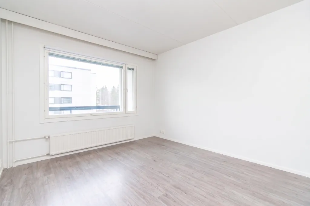 Toad - Spacious Apartment with Garden Access in Lohja