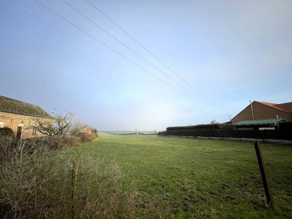 Aed - Buildable Plot with Panoramic View in Villereau