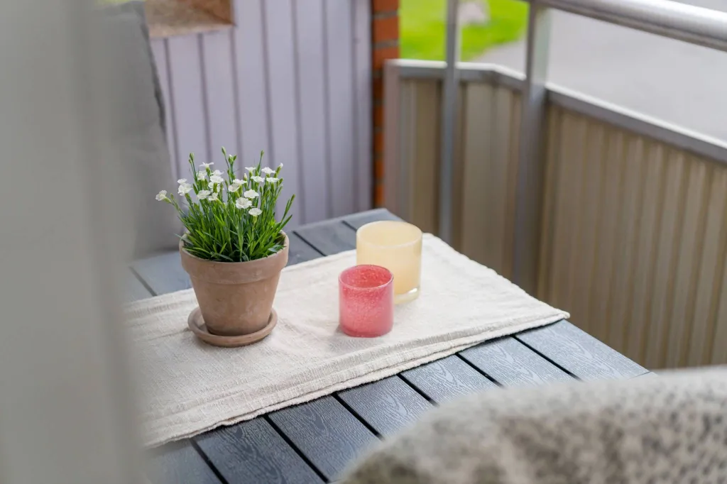 Balcon - Apartment with Balcony in Tullen, Borås