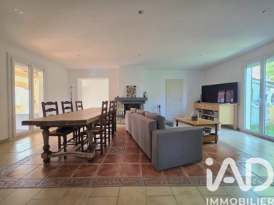 Soggiorno - Detached House with Eco Features in Cabannes