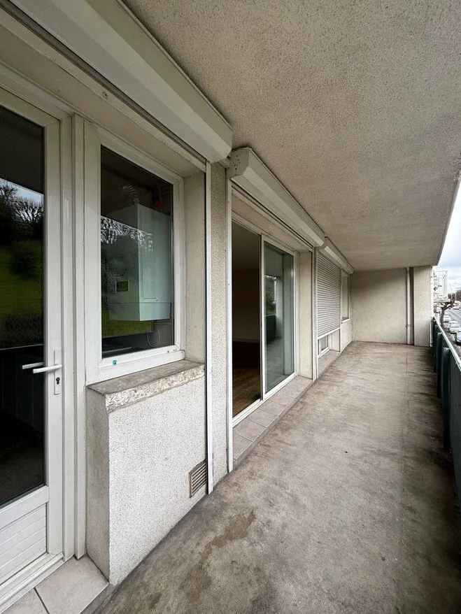 4-toaline korter asukohas Angouleme