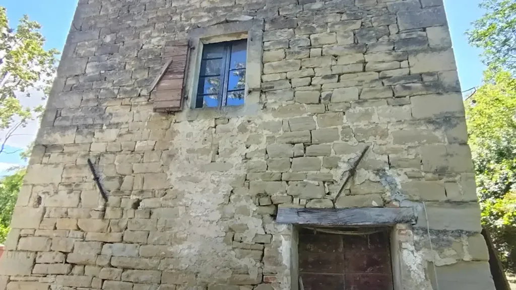 Exterior - Rustic Stone Cottage with Forest Access in Galeata