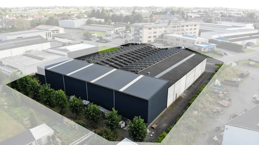 Õhuvaade - Industrial Warehouse with Solar Panels in Meulebeke