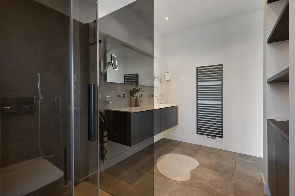 Salles de bain - Appartement 3 pièces à Abcoude